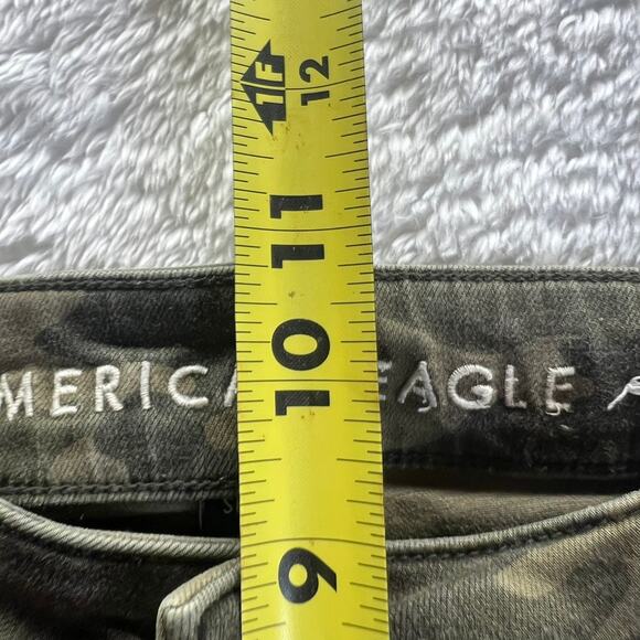 American Eagle Jeans Womens Size 0 Green Camo Hi Rise Jeggings Super Stretch - Picture 7 of 8